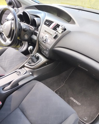 Honda Civic cena 35500 przebieg: 120500, rok produkcji 2012 z Trzciel małe 172